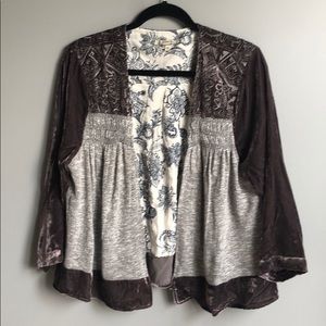 Gimmicks Velvet Jacket w embroidery. L